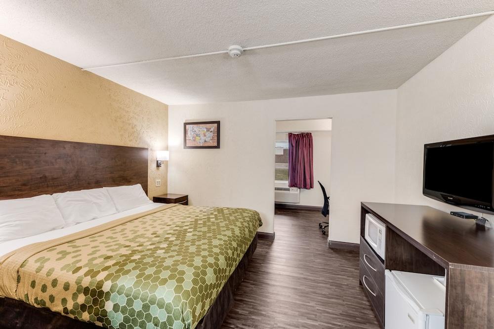 Econo Lodge Inn & Suites Binghamton Esterno foto